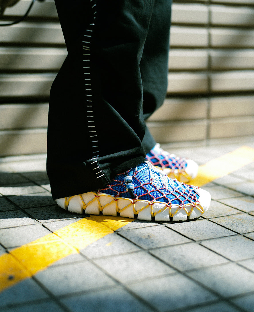 Men's UNEEK 360 Space Available Sneaker | Azure Blue/Star White - Image 9