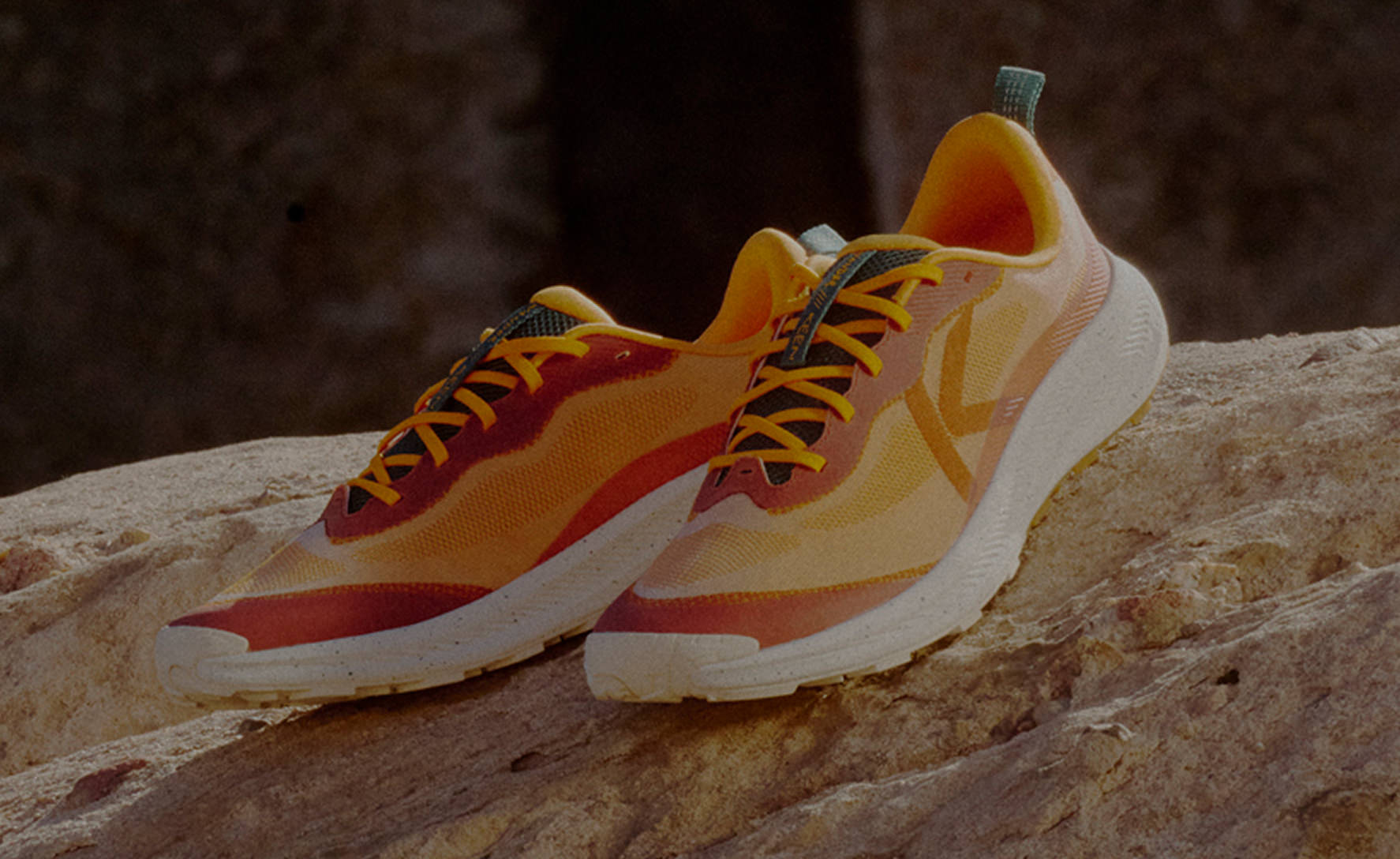 Men's Wander Trail Running Shoe | Fossil Orange/Carrot Curl - Image 10