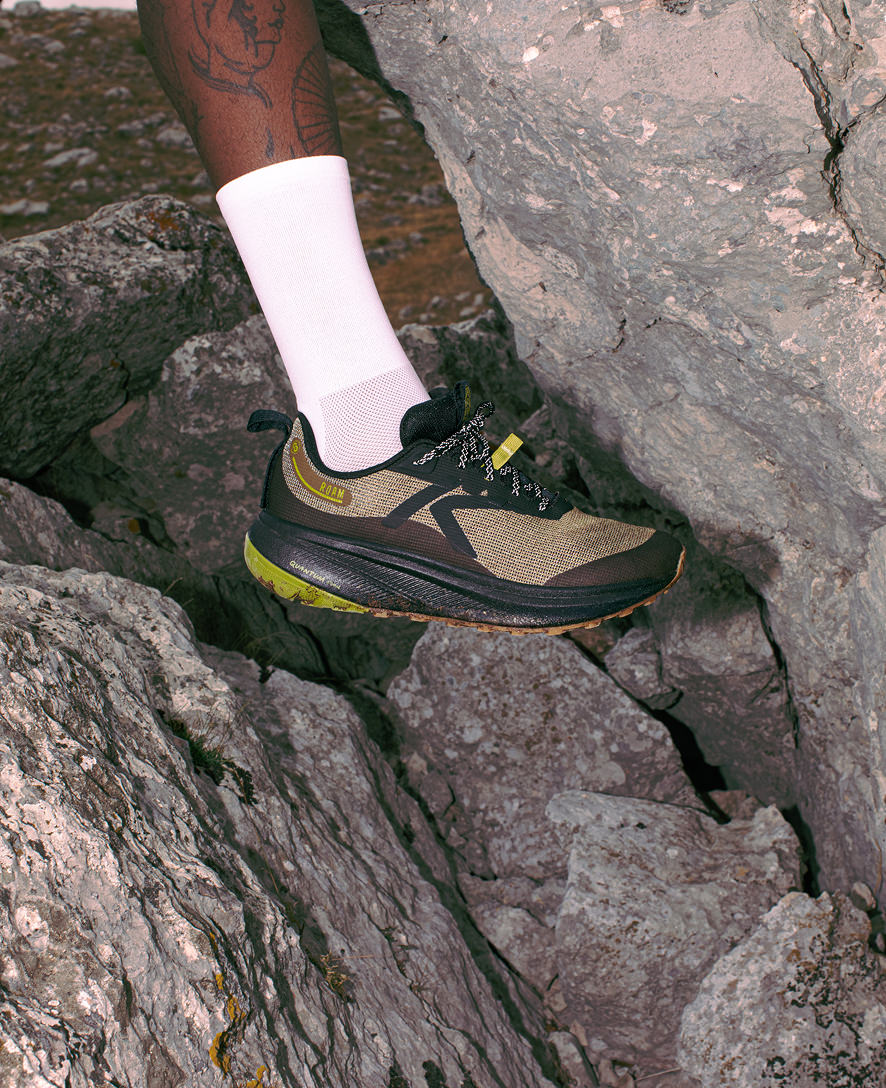 Men's Roam Trail Running Shoe | Black/Black - Image 8